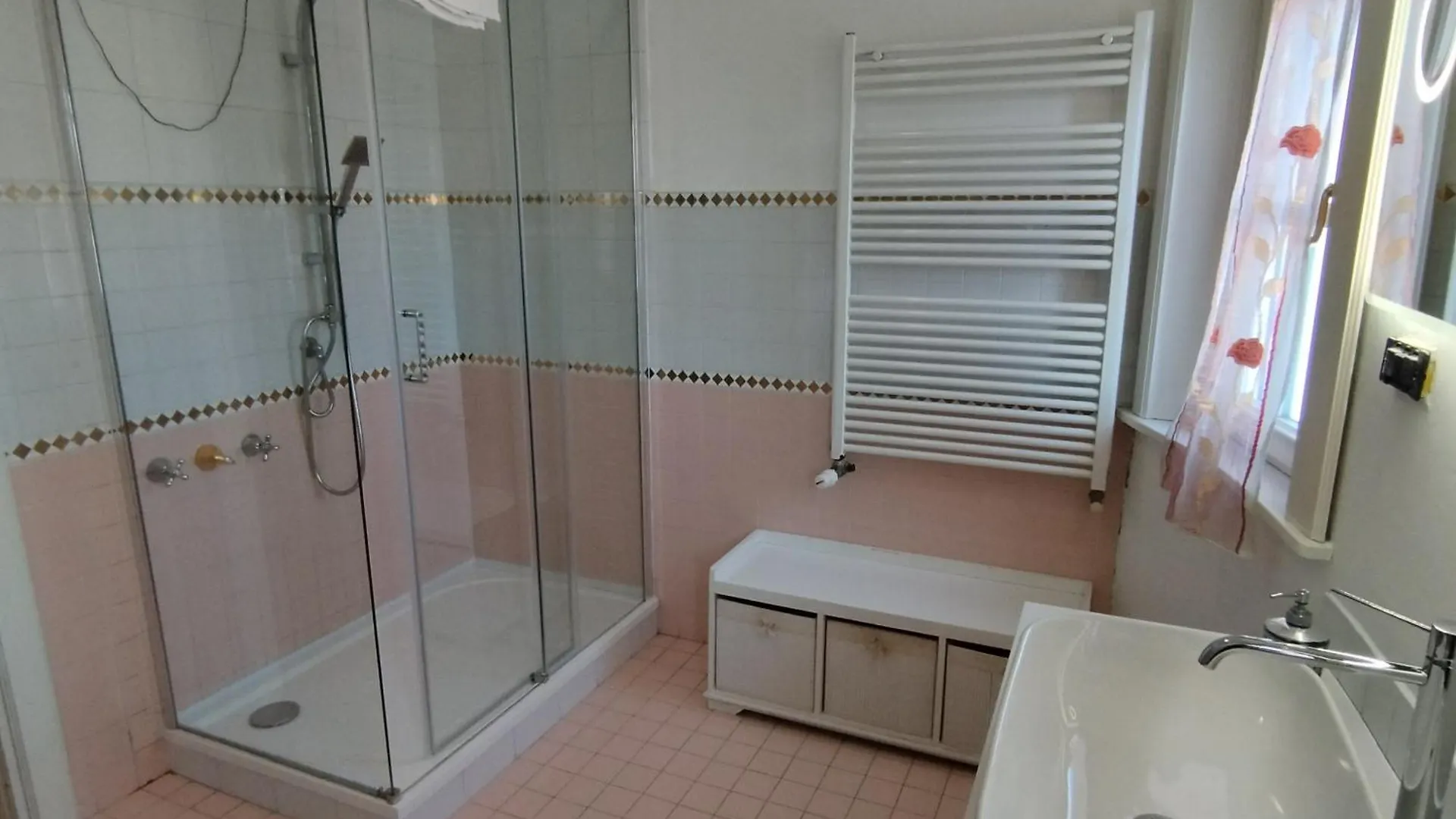 Villa Daniela 雷纳特 3*,