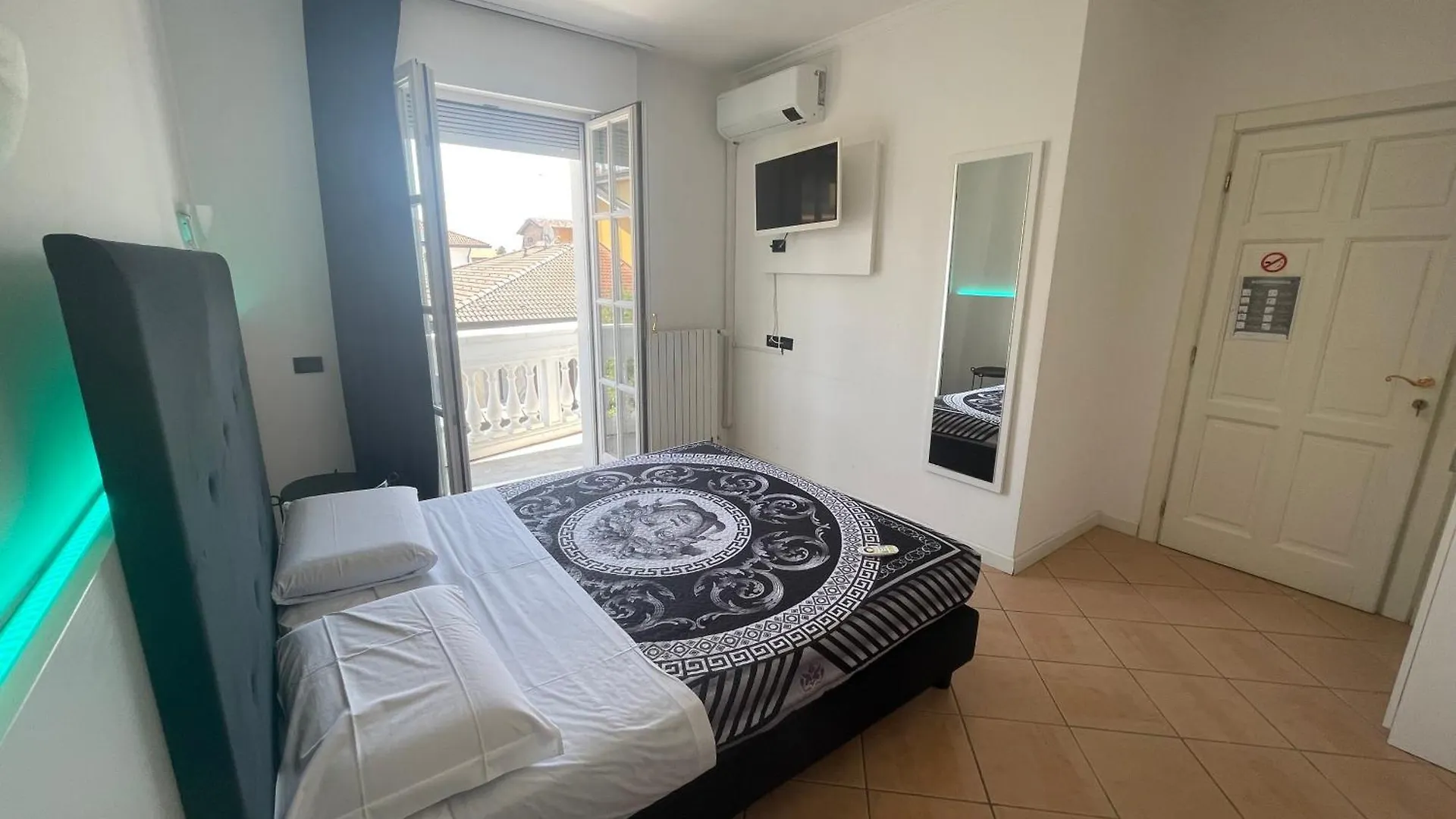 Villa Daniela 雷纳特 3*,